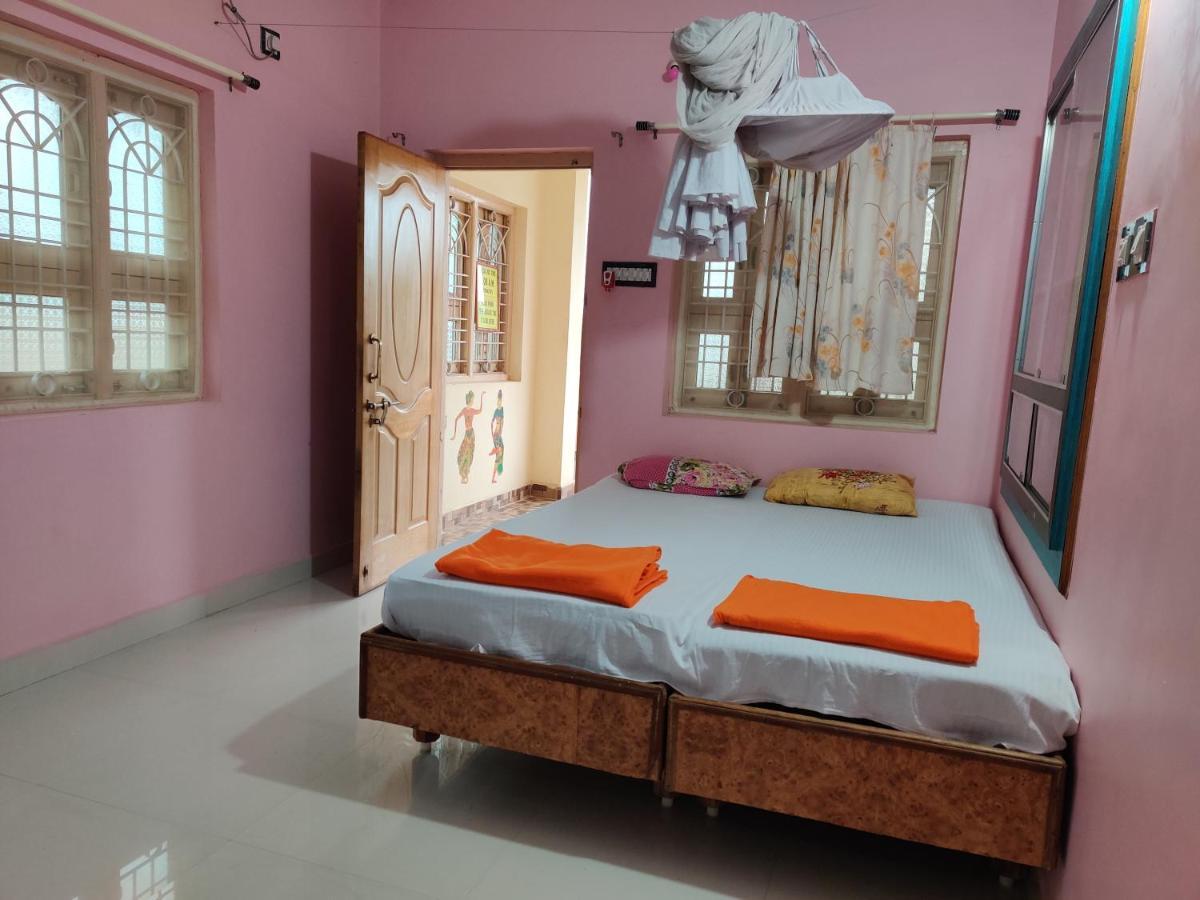 Vinod Home Villa Hampi Esterno foto